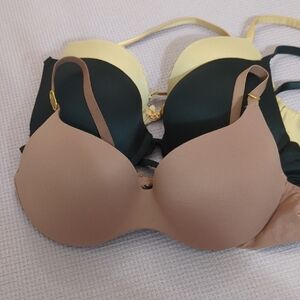 Victoria's Secret Smoked Pink, Black and Cream Bras x3 : 34B